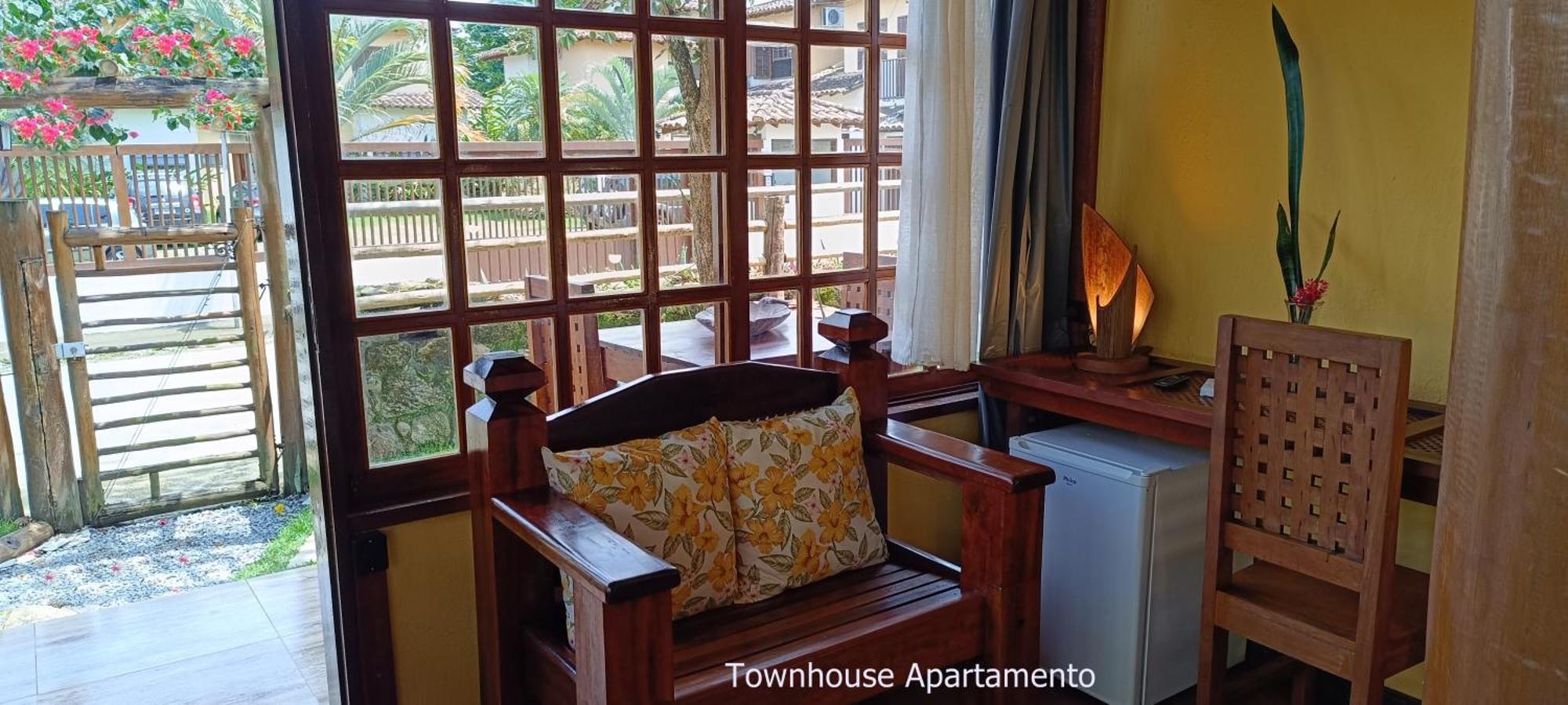 Townhouse Apartamento Aurora Parati Esterno foto